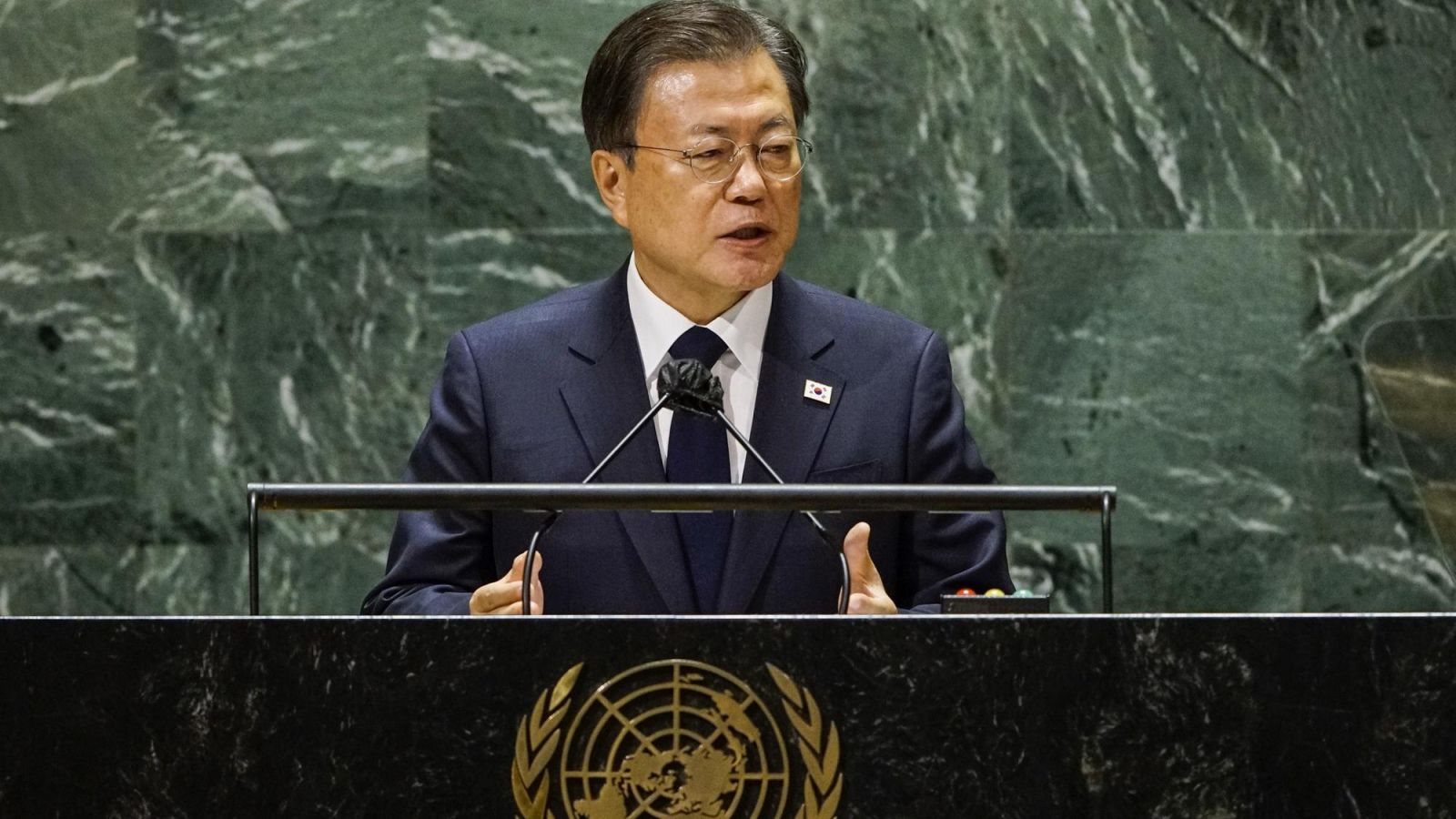 Juhokórejský prezident prisľúbil pokračovať v dialógu s Pchjongjangom