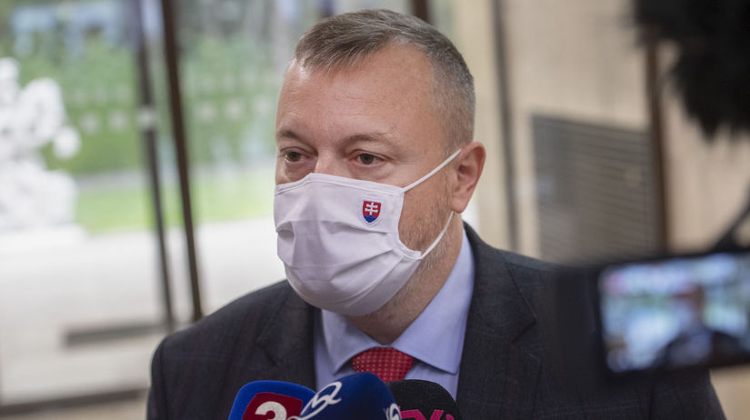 Šéf Transparency Piško o dotáciách pre schránky: Je znepokojujúce, že do podvodov boli aktívne zapojení úradníci