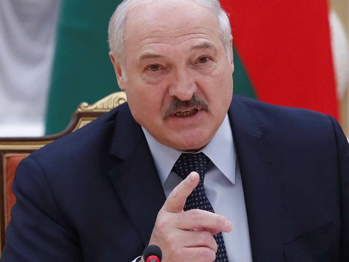 Nečakajte ropu: Lukašenko obmedzil dodávky suroviny Európanom