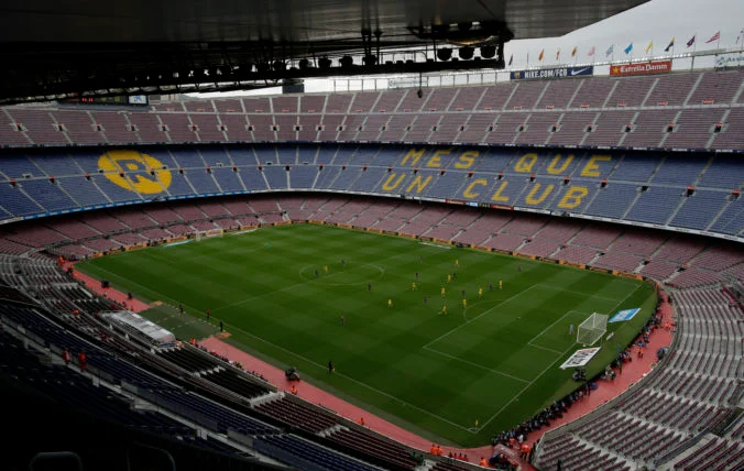 FC Barcelona hľadá cestu z ťažkej finančnej situácie, názov štadióna možno zmenia na Camp Nou Spotify￼