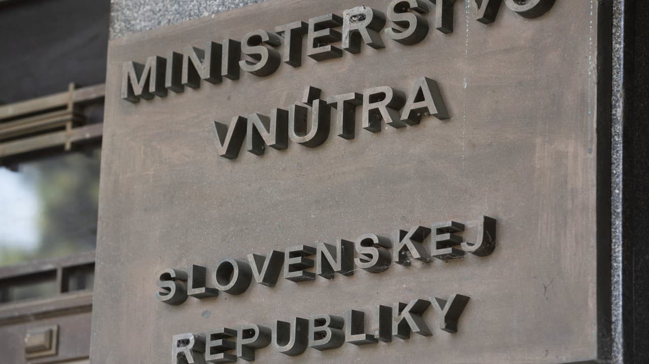 Rezort ministerstva vnútra to odklepol: Slovensko má novú politickú stranu!