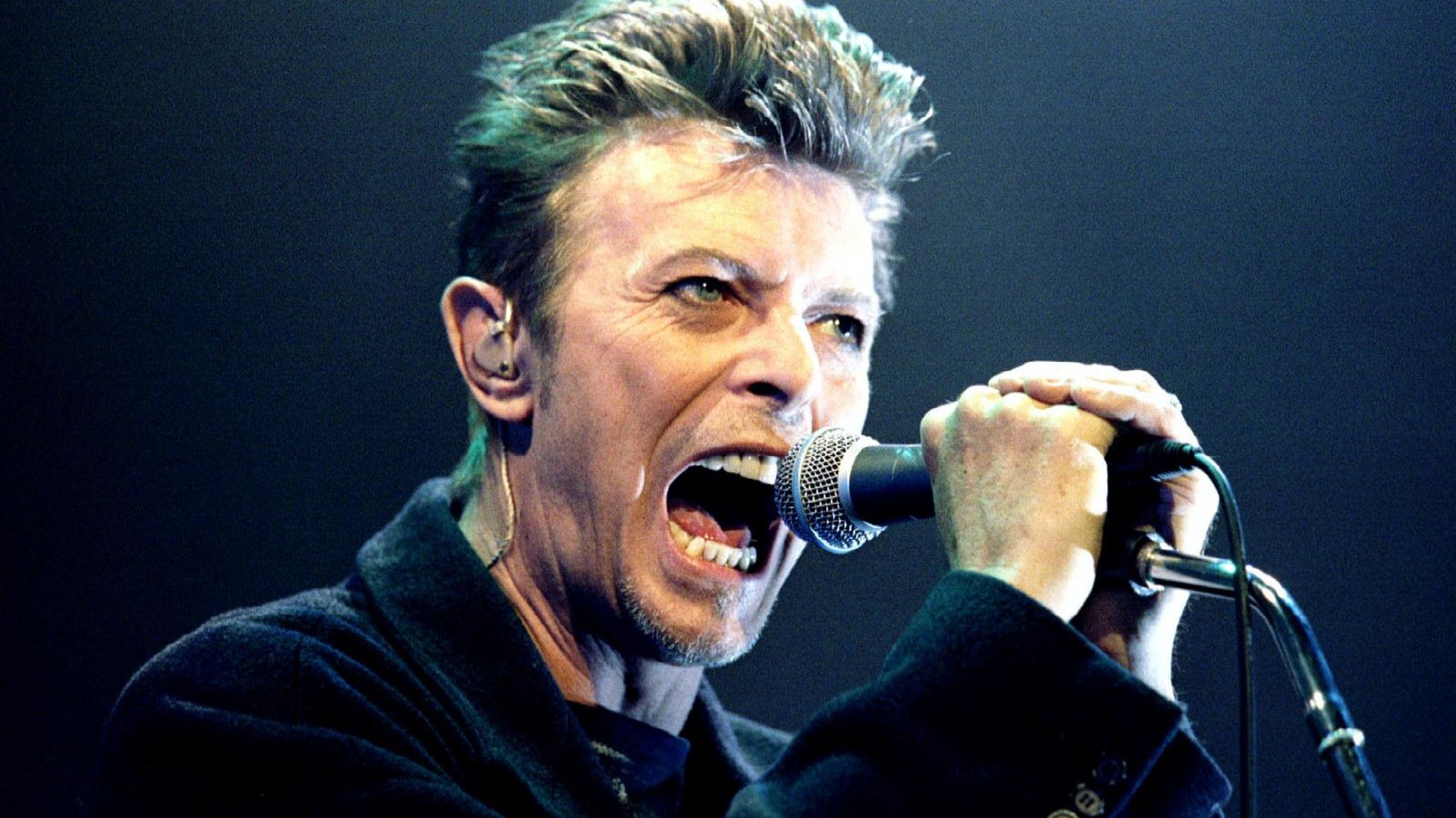 Davida Bowieho vyhlásili za najvplyvnejšieho britského umelca uplynulého polstoročia