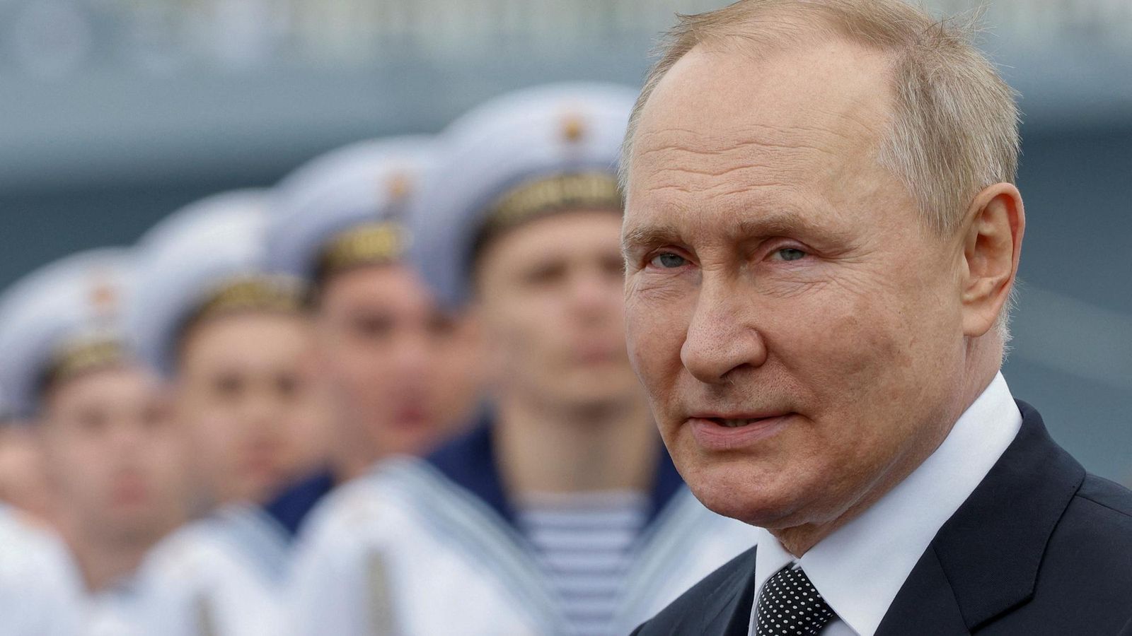 Komentár Petra Bárdyho: Putin vyhlásil vojnu Rusom
