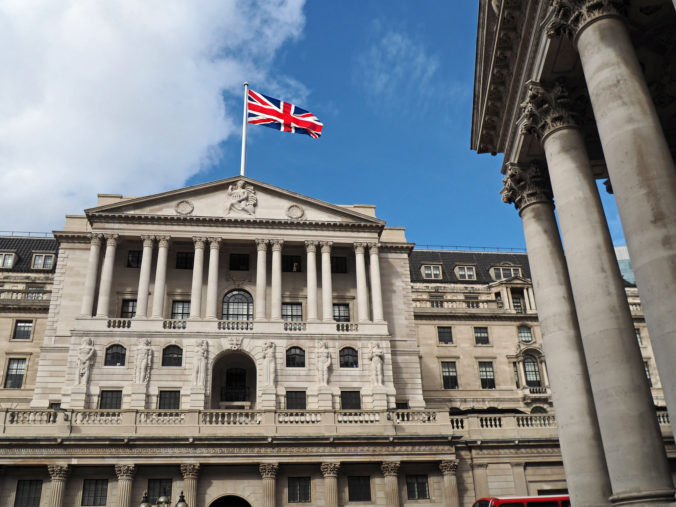 Britská centrálna banka zvýšila úroky o pol percentuálneho bodu, inflácia v krajine prekročila deväť percent￼