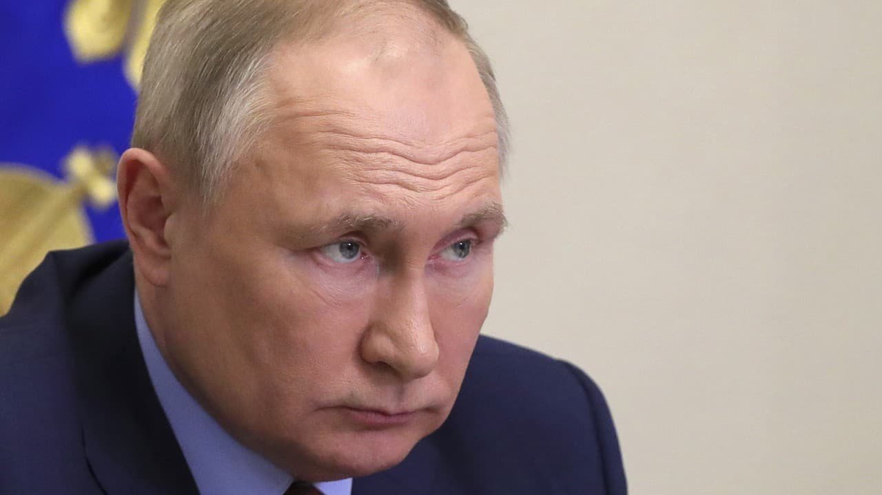 Lídri G7: Putin musí niesť zodpovednosť za raketové útoky na ukrajinské mestá