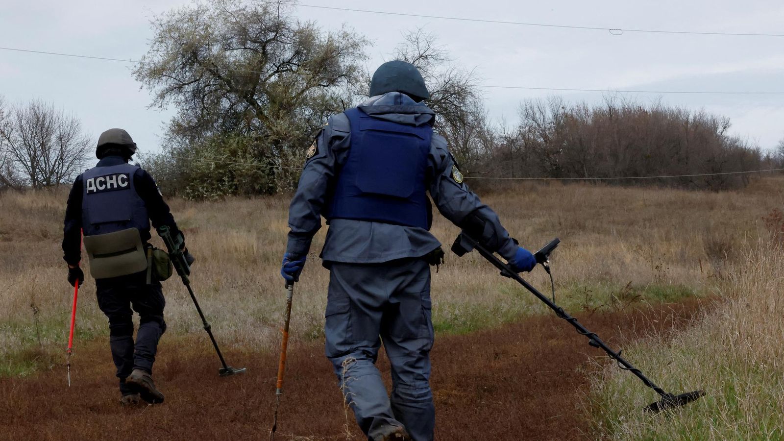 Tretina územia Ukrajiny je zamínovaná, čistenie bude trvať 30 rokov