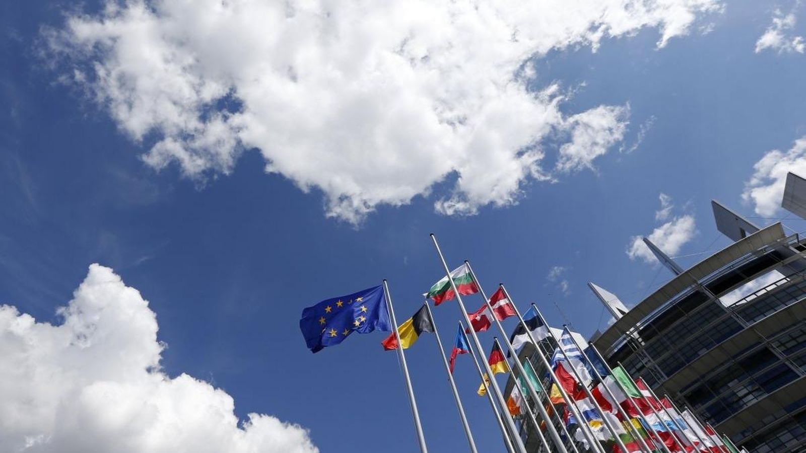 Občania EÚ podporujú kroky na podporu Ukrajiny, Slováci menej