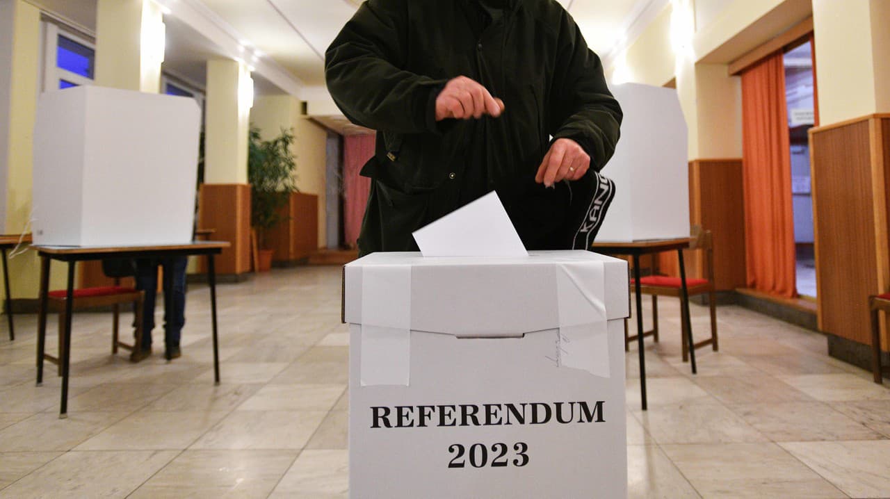 ONLINE Referendum 2023: Hlasujú aj tam, kde majú energetickú kalamitu! Za sebou to už má i Fico