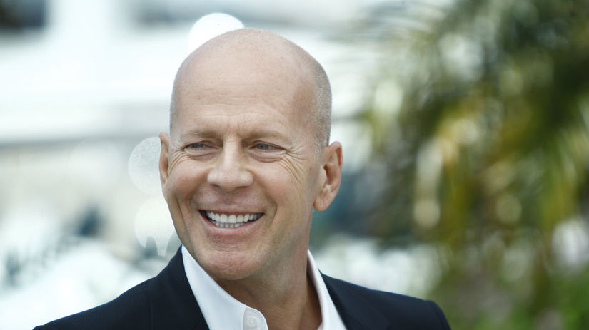 Herec Bruce Willis má frontotemporálnu demenciu