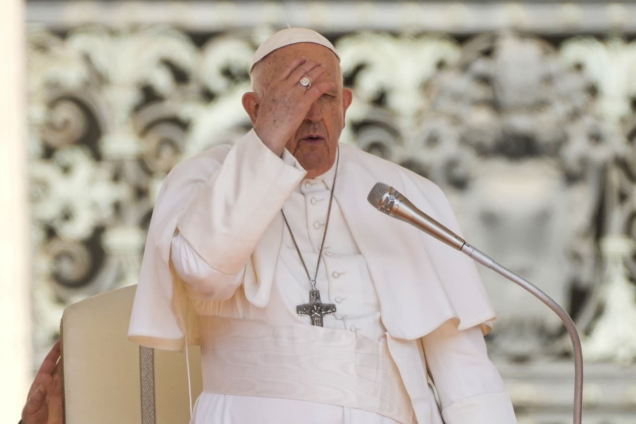 Pápeža Františka v poslednom období trápia zdravotné problémy: Ako je na tom teraz?