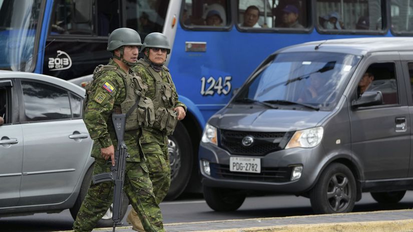 Na západe Ekvádoru platí výnimočný stav, armáda bude bojovať s gangmi